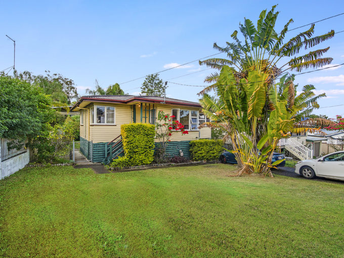 8 Dowrie Street, Upper Mount Gravatt